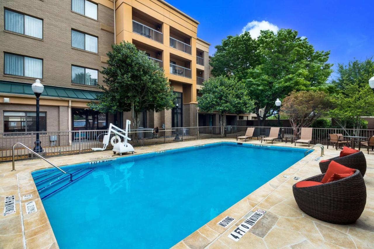 Sonesta Select Dallas Hotel