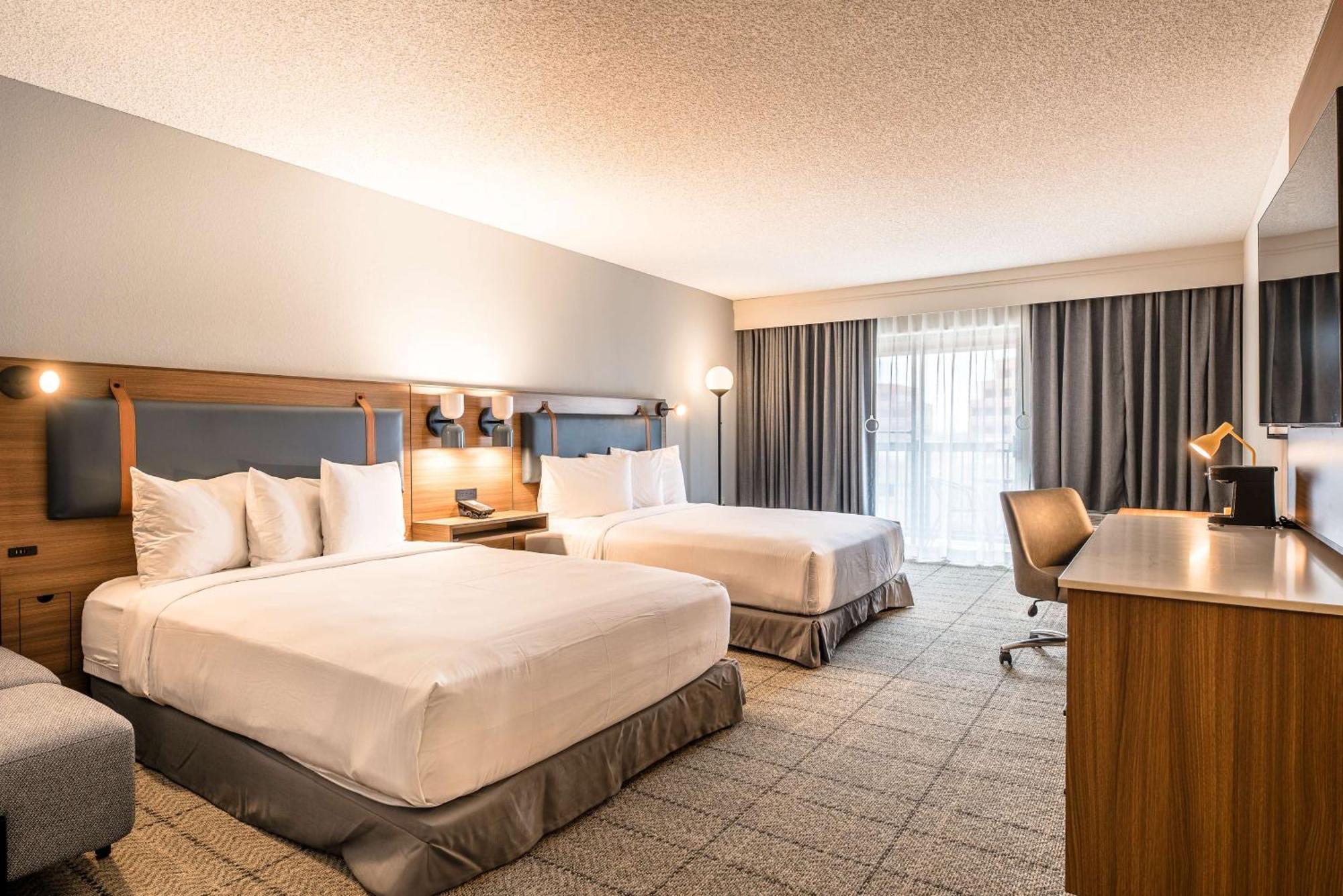 Sonesta Select Dallas Hotel