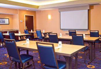 Sonesta Select Dallas Hotel