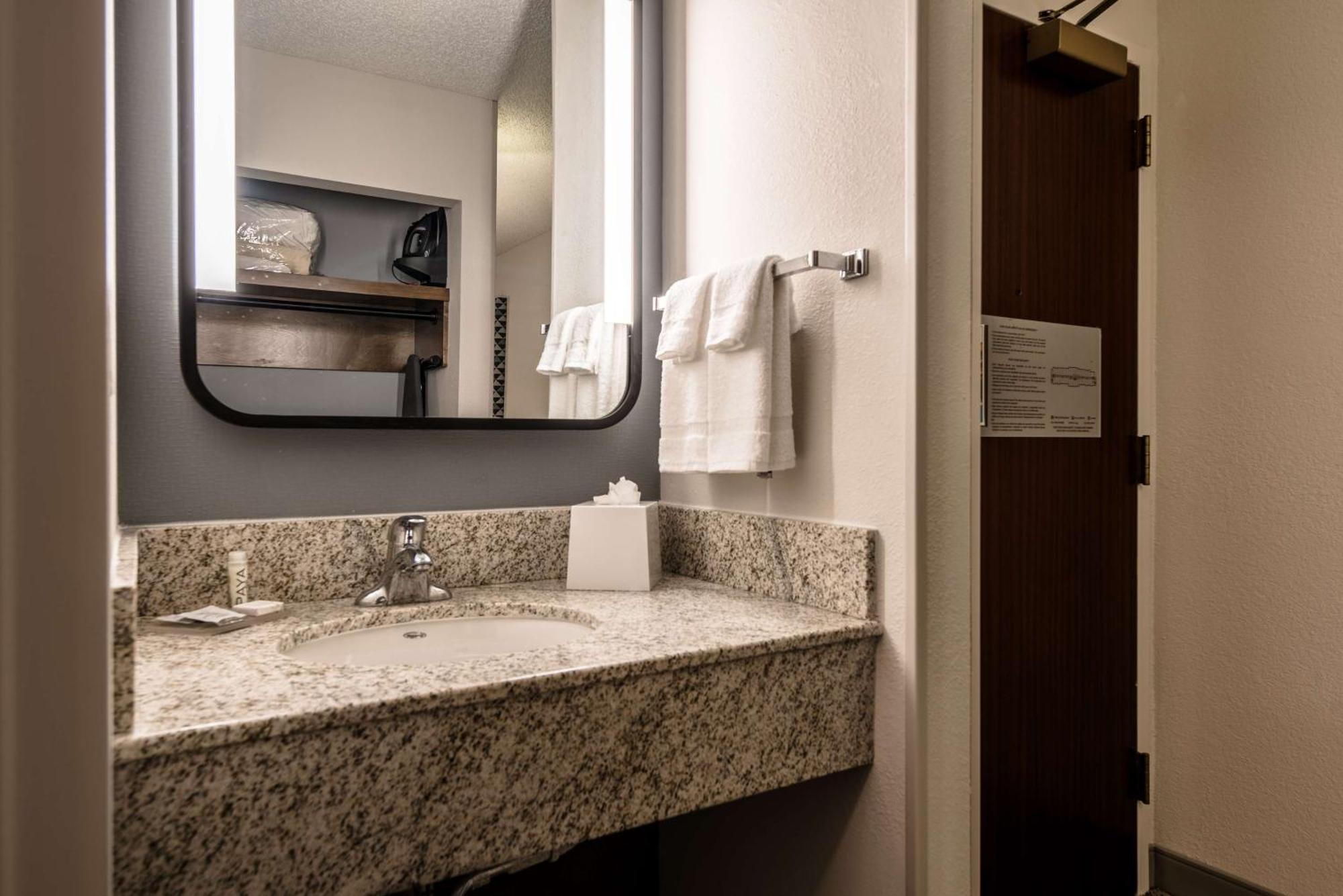 Hotel Sonesta Select Dallas